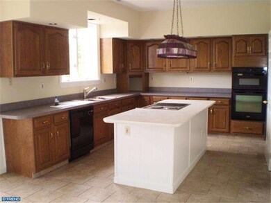 1341 Taylor Dr, Langhorne, PA 19047 - photo 7