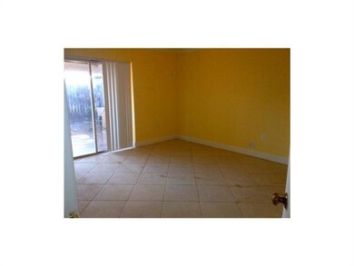 15410 SW 82nd Ln unit 815, Miami, FL 33193 - photo 4