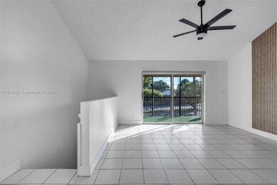 3065 N Oakland Forest Dr unit 203, Oakland Park, FL 33309 - photo 6