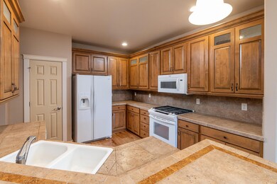 60943 Summerwood Way, Bend, OR 97702 - photo 6