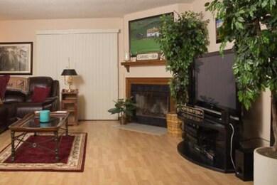 2240 Teardrop Ave_075_20141102_FINAL 4x6