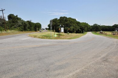 151 Slay Ln, Weatherford, TX 76087 - photo 3