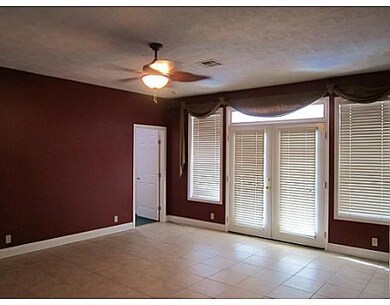 Den/Family/Great Room.