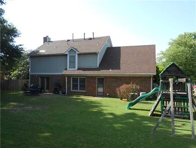 Fenced backyard..Patio..