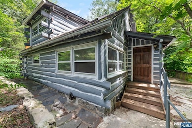 47 Twin Oaks Trail, Hewitt, NJ 07421 - photo 2