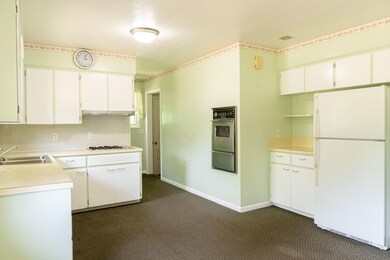 1618 Vanderbilt Ave, Portage, MI 49024 - photo 7