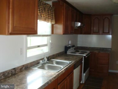 348 Vesper Dr, Hedgesville, WV 25427 - photo 7