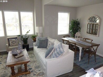 Living Room/Dining Room
