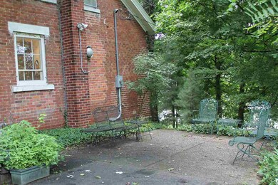 221 State St, Newburgh, IN 47630 - photo 7