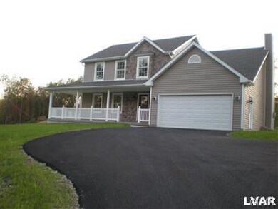 4930 Mulberry St, Coplay, PA 18037 - photo 3