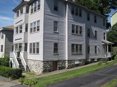 13 5th Ave, Worcester, MA 01607 - photo 2