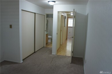 4893 76th St SW unit E901, Mukilteo, WA 98275 - photo 4