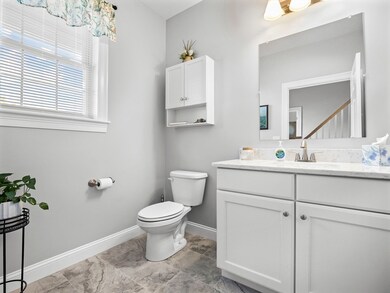 95 Hummingbird Ln unit 22, Groton, MA 01450 - photo 4