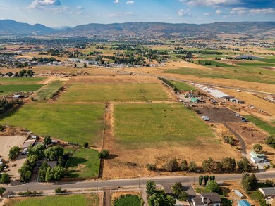 1527 E Little Sweden Rd unit 1, Daniel, UT 84032 - photo 3