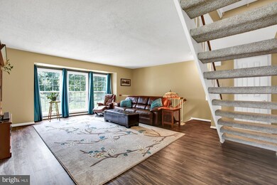 1518 Ashburnham Dr, Crofton, MD 21114 - photo 6