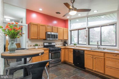 4107 Barberry Dr, Lafayette Hill, PA 19444 - photo 5