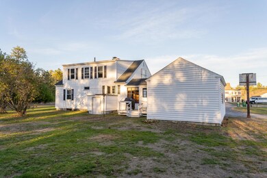 148 Chestnut Hill Rd, Rochester, NH 03867 - photo 3