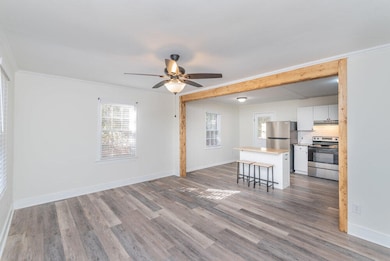 306 Crystal Lake Dr, North Augusta, SC 29841 - photo 4