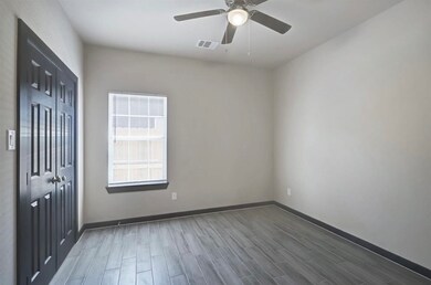 4409 Weaver Rd unit 2, Houston, TX 77016 - photo 5