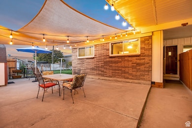 1886 W Champagne Ave, Taylorsville, UT 84129 - photo 2