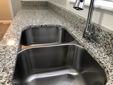 1404 Shelly Dr, Mulvane, KS 67110 - photo 7