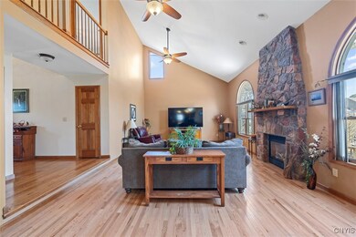 Oversized living room with vaulted ceilings, beaut
