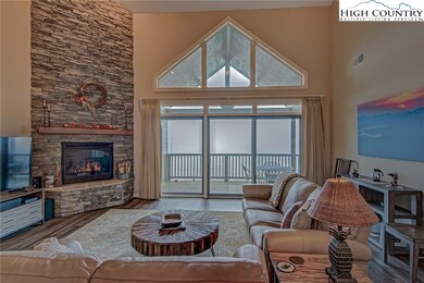 228 Pleasant View unit 8B, Sugar Mountain, NC 28604 - photo 2