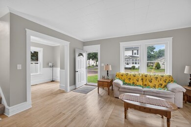 435 Maple St, Wisconsin Rapids, WI 54494 - photo 4