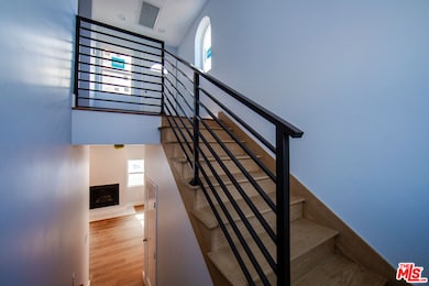 2210 S Harcourt Ave, Los Angeles, CA 90016 - photo 7