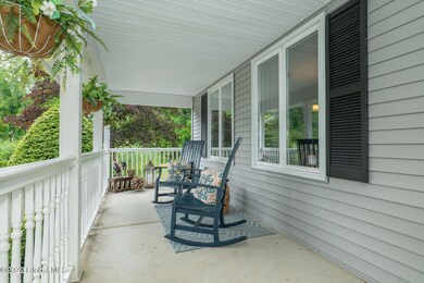 4-web-or-mls-3345GuilderlandAve-4