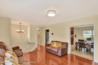 05-Living Room