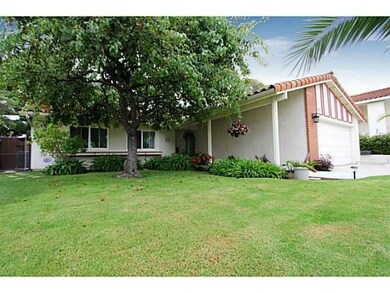 251 Chapalita Dr, Encinitas, CA 92024 - photo 2