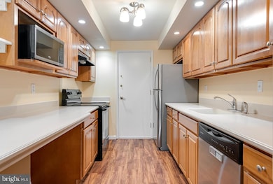 103 W Montgomery Ave unit 1A, Ardmore, PA 19003 - photo 5