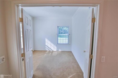 4876 Derby Ln unit 35B, Macungie, PA 18062 - photo 6
