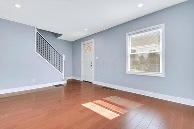871 Ruby Avenue-7