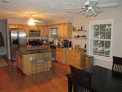 8 Autumn Ln, Weymouth, MA 02188 - photo 5