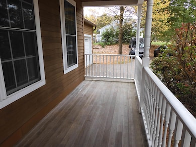 27 Martins Ferry Rd, Hooksett, NH 03106 - photo 2