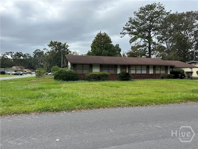 202 Byck Ave, Savannah, GA 31408 - photo 3