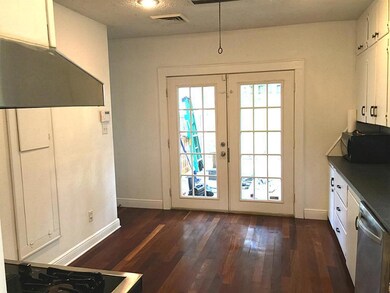 710 Peddie St, Houston, TX 77008 - photo 7