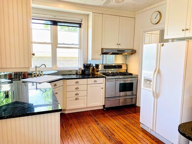 86 Fort St, Fairhaven, MA 02719 - photo 7