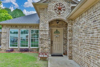 1313 S Clements St, Gainesville, TX 76240 - photo 4