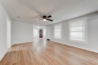 4436 Bennington St, Houston, TX 77016 - photo 6