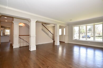 896 S Kent Ave, Elmhurst, IL 60126 - photo 3