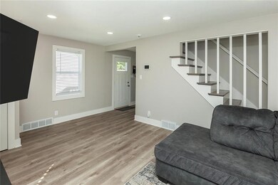 1403 63rd St, Des Moines, IA 50311 - photo 4
