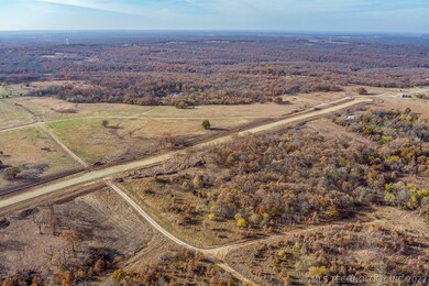 Lots from 10 to 30+ acres are available -