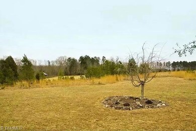 4025 Dunbar Bridge Rd, Asheboro, NC 27205 - photo 4