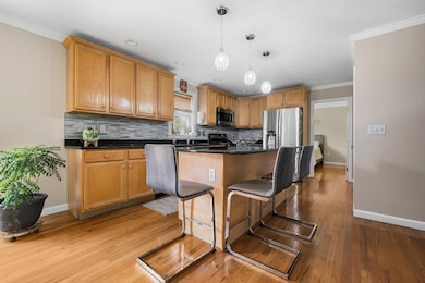 10 Sweet William Cir, Nashua, NH 03062 - photo 5