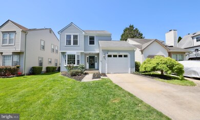 11236 Valley Bend Dr, Germantown, MD 20876 - photo 2