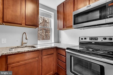 210 W Read St, Baltimore, MD 21201 - photo 5