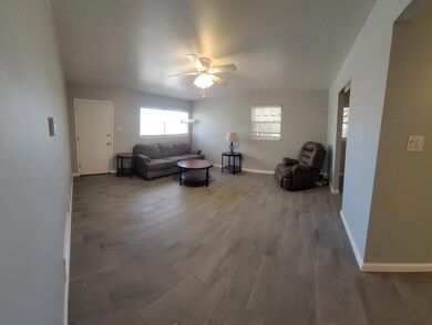 7914 Santa Monica Ct, El Paso, TX 79915 - photo 2